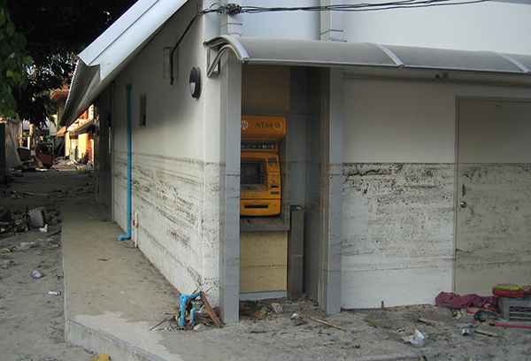 Tsunami Thailand Phi Phi Island 2004